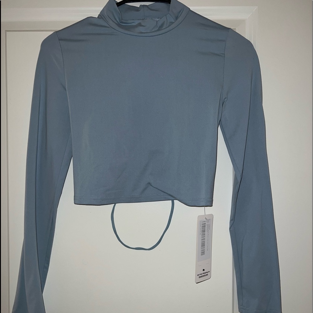 Long sleeve Lace up crop top